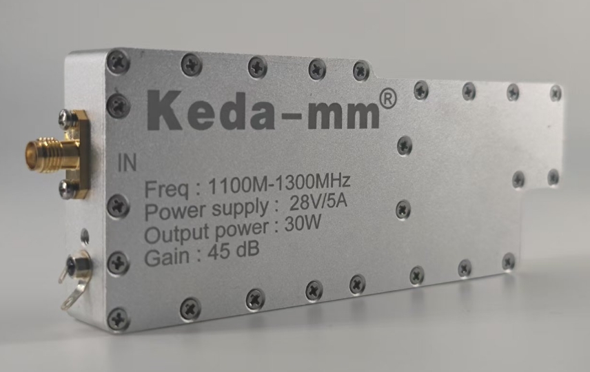 وحدة "Keda - mm" المضادة للطائرات بدون طيار "Keda - mm" المزودة بشريحة GaN، تظهر المواصفات الرئيسية